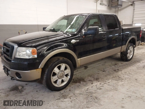 2006 Ford F-150 XLT with VIN 1FTPW14566KB60177, listed as a IAAI auction lot 42041303 with 136,847 mi miles. Bid and sale history available at carsss.com. Image 2.