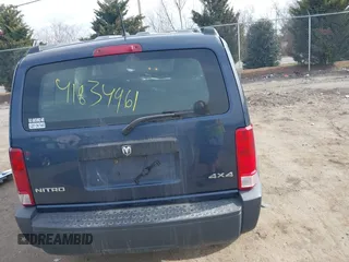 2008 Dodge Nitro SXT with VIN 1D8GU28K28W189765, listed as a IAAI auction lot 41834961 with 214,837 mi miles. Bid and sale history available at carsss.com. Image 17.