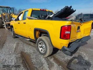 2016 GMC Sierra 1500 with VIN 1GTV2LEC4GZ305382, listed as a IAAI auction lot 41326961 with 167,475 mi miles. Bid and sale history available at carsss.com. Image 3.