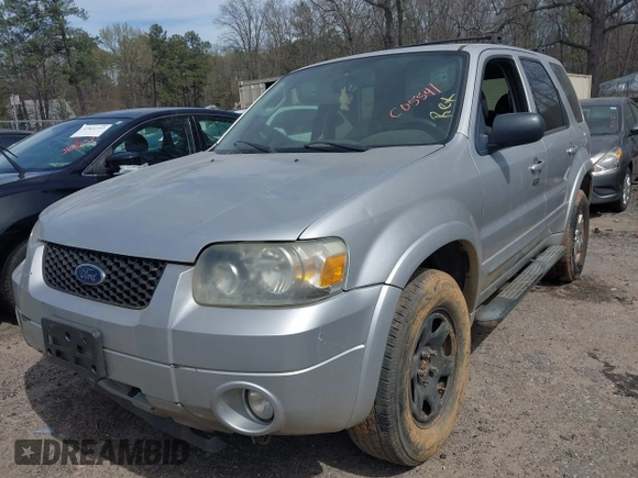 2007 Ford Escape Limited with VIN 1FMYU94147KC05541, listed as a IAAI auction lot 41783016 with 1 mi miles. Bid and sale history available at carsss.com. Image 2.