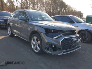 2023 Audi Q5 S line Premium Plus z VIN WA1EAAFY1P2061050, wystawiony jako IAAI lot #41598919 z przebiegiem 29 197 mil mil oraz . Historia ofert i sprzedaży dostępna na DreamBid. Obrazek 1.