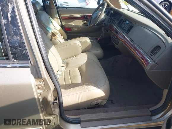 2000 Mercury Grand Marquis LS z VIN 2MEFM75W5YX627647, wystawiony jako IAAI lot #42072795 z przebiegiem 188 113 mil mil oraz . Historia ofert i sprzedaży dostępna na DreamBid. Obrazek 5.