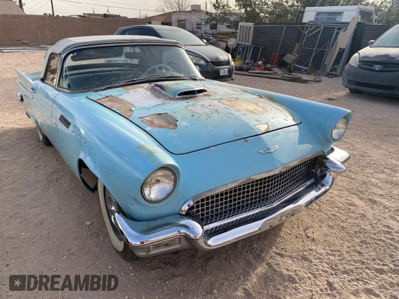1957 Ford Thunderbird with VIN D7FH274796, listed as a Copart auction lot 53172685 with 9,999 mi miles and Clean Title. Bid and sale history available at DreamBid. Image 1.
