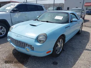 2003 Ford Thunderbird Deluxe z VIN 1FAHP60A53Y101461, wystawiony jako IAAI lot #42519933 z przebiegiem 64 820 mil mil oraz . Historia ofert i sprzedaży dostępna na DreamBid. Obrazek 17.