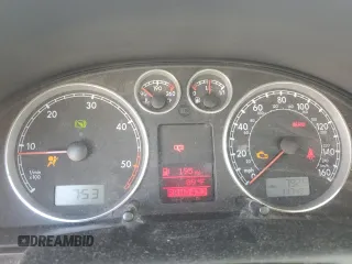 2004 Volkswagen Passat GLS z VIN WVWPE63B04P326636, wystawiony jako Copart lot #60062325 z przebiegiem 117 498 mil mil oraz Czysty tytuł • Clean title. Historia ofert i sprzedaży dostępna na DreamBid. Obrazek 9.