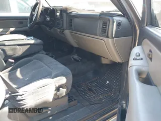 2001 Chevrolet Tahoe LS z VIN 1GNEC13T61R208266, wystawiony jako IAAI lot #41370967 z przebiegiem 378 105 mil mil oraz . Historia ofert i sprzedaży dostępna na DreamBid. Obrazek 5.