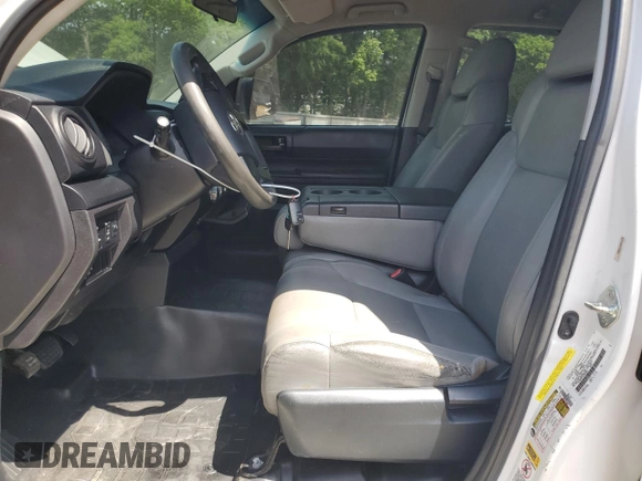 2015 Toyota Tundra SR with VIN 5TFRM5F11FX092454, listed as a Copart auction lot 57404175 with 87,717 mi miles and Salvage title. Bid and sale history available at DreamBid. Image 7.