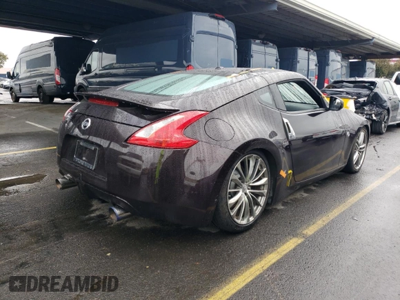 2010 Nissan 370Z Touring with VIN JN1AZ4EH6AM504310, listed as a Copart auction lot 82440524 with Not Provided miles and Salvage Title. Bid and sale history available at carsss.com. Image 3.