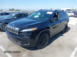 2017 Jeep Cherokee Latitude with VIN 1C4PJLCB9HW577970, listed as a IAAI auction lot 42746241 with 77,295 mi miles and . Bid and sale history available at DreamBid. Image 17.
