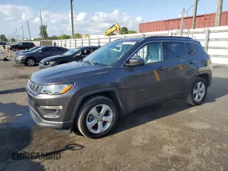 2019 Jeep Compass Latitude with VIN 3C4NJCBB5KT699408, listed as a Copart auction lot 53123705 with 25,403 mi miles and Salvage title. Bid and sale history available at DreamBid. Image 1.