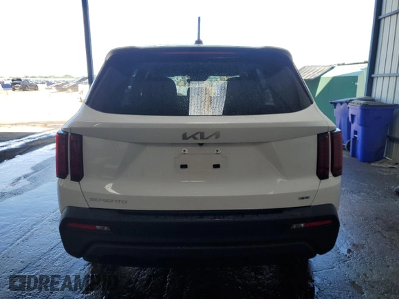 2023 Kia Sorento LX with VIN 5XYRGDLC4PG180524, listed as a Copart auction lot 58495124 with 23,564 mi miles and Clean Title. Bid and sale history available at carsss.com. Image 6.