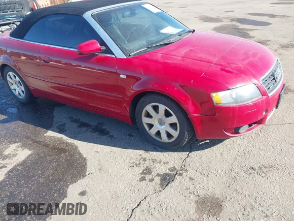 2005 Audi A4 3.0L with VIN WAUDT48HX5K003992, listed as a IAAI auction lot 41457976 with 129,271 mi miles. Bid and sale history available at carsss.com. Image 6.