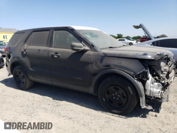2018 Ford Police Interceptor Utility z VIN 1FM5K8AT7JGA44217, wystawiony jako Copart lot #53910515 z przebiegiem 49 310 mil mil oraz Tytuł czysty. Historia ofert i sprzedaży dostępna na DreamBid. Obrazek 4.