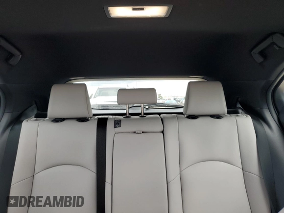 2022 Lexus UX 200 z VIN JTHX3JBH9N2054938, wystawiony jako Copart lot #43940695 z przebiegiem 27 002 mil mil oraz Szkoda całkowita • Salvage title. Historia ofert i sprzedaży dostępna na DreamBid. Obrazek 10.