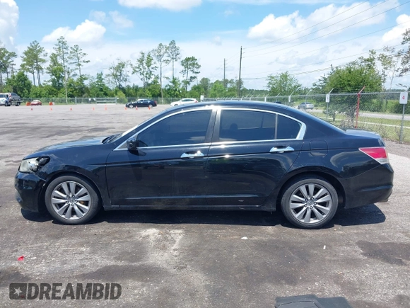 2011 Honda Accord EX-L с VIN 1HGCP3F88BA032555, выставлен на аукционе IAAI как лот 42556674 с пробегом 201 065 миль миль и . История ставок и продаж доступна на DreamBid. Изображение 15.