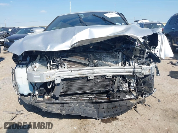 2018 Lincoln Continental Premiere z VIN 1LN6L9PK5J5603376, wystawiony jako IAAI lot #41880976 z przebiegiem Nie podano mil oraz . Historia ofert i sprzedaży dostępna na DreamBid. Obrazek 6.