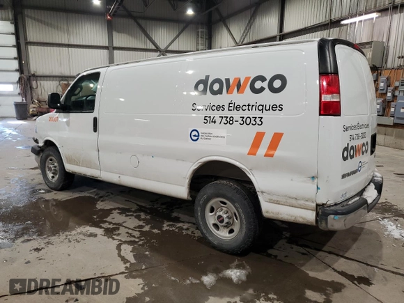 2019 GMC Savana Cargo Van with VIN 1GTW7AFP8K1173018, listed as a Copart auction lot 89339605 with 0 mi miles and Salvage Title. Bid and sale history available at carsss.com. Image 2.