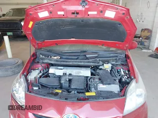 2010 Toyota Prius II with VIN JTDKN3DU0A0090048, listed as a IAAI auction lot 42136695 with Not Provided miles. Bid and sale history available at carsss.com. Image 10.