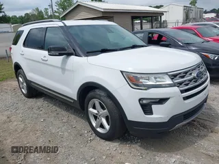 2018 Ford Explorer XLT z VIN 1FM5K7D8XJGA91825, wystawiony jako IAAI lot #42387991 z przebiegiem Nie podano mil oraz . Historia ofert i sprzedaży dostępna na DreamBid. Obrazek 1.