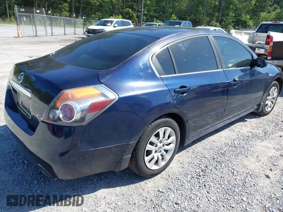 2008 Nissan Altima 2.5 with VIN 1N4AL21E08C231918, listed as a IAAI auction lot 42000914 with 191,057 mi miles. Bid and sale history available at carsss.com. Image 4.