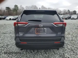 2025 Toyota RAV4 Hybrid XLE Premium z VIN JTMB6RFV6SJ065723, wystawiony jako Copart lot #49062015 z przebiegiem 2 702 mil mil oraz Szkoda całkowita • Salvage title. Historia ofert i sprzedaży dostępna na DreamBid. Obrazek 6.