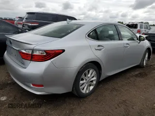 2013 Lexus ES 300h z VIN JTHBW1GG3D2003788, wystawiony jako Copart lot #57890185 z przebiegiem 201 594 mil mil oraz Tytuł czysty. Historia ofert i sprzedaży dostępna na DreamBid. Obrazek 3.
