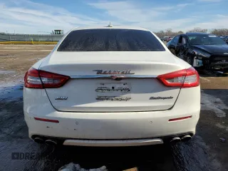 2017 Maserati Quattroporte z VIN ZAM56RRL5H1206129, wystawiony jako Copart lot #78311383 z przebiegiem 76 978 mil mil oraz . Historia ofert i sprzedaży dostępna na DreamBid. Obrazek 6.