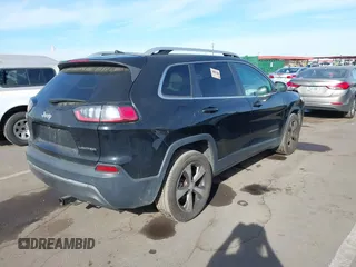 2019 Jeep Cherokee Limited with VIN 1C4PJLDB1KD455802, listed as a IAAI auction lot 40872153 with 82,986 mi miles and . Bid and sale history available at DreamBid. Image 4.