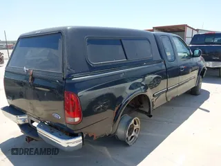 1997 Ford F-150 с VIN 2FTDX18W4VCA89454, выставлен на аукционе IAAI как лот 42003136 с пробегом 112 668 миль миль и . История ставок и продаж доступна на DreamBid. Изображение 4.