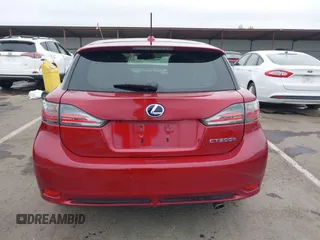 2011 Lexus CT 200h z VIN JTHKD5BH5B2042697, wystawiony jako IAAI lot #42073626 z przebiegiem 137 784 mil mil oraz . Historia ofert i sprzedaży dostępna na DreamBid. Obrazek 16.