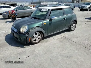 2008 MINI Hardtop with VIN WMWMF33578TT62441, listed as a Copart auction lot 48410155 with 116,894 mi miles and Salvage title. Bid and sale history available at DreamBid. Image 11.