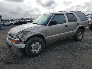 2003 Chevrolet Blazer LS z VIN 1GNDT13X23K120941, wystawiony jako Copart lot #47220845 z przebiegiem 100 245 mil mil oraz Szkoda całkowita • Salvage title. Historia ofert i sprzedaży dostępna na DreamBid. Obrazek 1.