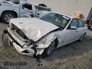 2007 Jaguar XJ with VIN SAJWA71B17SH15873, listed as a Copart auction lot 45739045 with 163,029 mi miles and Salvage Title. Bid and sale history available at carsss.com. Image 1.