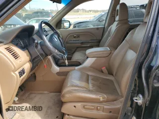 2005 Honda Pilot EX-L z VIN 5FNYF18585B066439, wystawiony jako Copart lot #48514715 z przebiegiem 157 781 mil mil oraz Szkody całkowita. Historia ofert i sprzedaży dostępna na DreamBid. Obrazek 7.