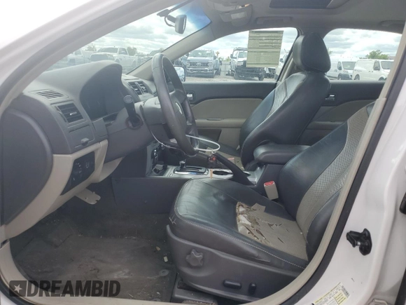 2010 Mercury Milan Premier with VIN 3MEHM0JA9AR665302, listed as a Copart auction lot 57094635 with 189,275 mi miles and Salvage title. Bid and sale history available at DreamBid. Image 7.