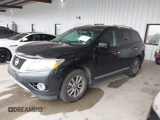 2016 Nissan Pathfinder Platinum with VIN 5N1AR2MM5GC631625, listed as a IAAI auction lot 41668488 with 171,531 mi miles and . Bid and sale history available at DreamBid. Image 17.