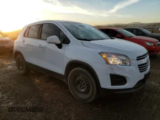 2016 Chevrolet Trax LS with VIN 3GNCJKSBXGL278915, listed as a Copart auction lot 44082575 with 82,598 mi miles and Clean Title. Bid and sale history available at carsss.com. Image 4.