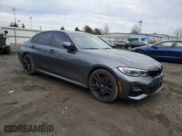 2022 BMW 3 Series 330i xDrive z VIN 3MW5R7J01N8C77673, wystawiony jako Copart lot #43196945 z przebiegiem 39 517 mil mil oraz Szkoda całkowita • Salvage title. Historia ofert i sprzedaży dostępna na DreamBid. Obrazek 4.