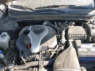 2014 Hyundai Sonata Limited with VIN 5NPEC4AB8EH816212, listed as a IAAI auction lot 41778398 with 203,974 mi miles and . Bid and sale history available at DreamBid. Image 10.