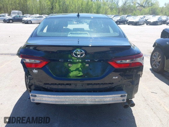 2021 Toyota Camry SE Nightshade with VIN 4T1G11AK3MU462290, listed as a IAAI auction lot 42033207 with 111,163 mi miles and . Bid and sale history available at DreamBid. Image 17.