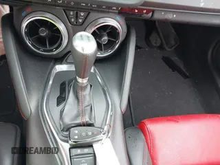 2023 Chevrolet Camaro 2LT z VIN 1G1FD1RS1P0132244, wystawiony jako IAAI lot #42110410 z przebiegiem 39 031 mil mil oraz . Historia ofert i sprzedaży dostępna na DreamBid. Obrazek 11.