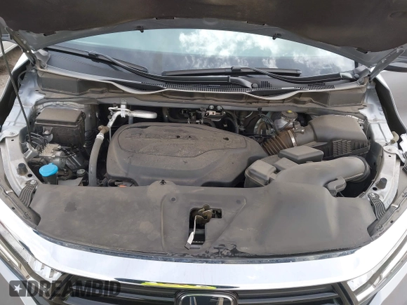 2024 Honda Odyssey EX-L with VIN 5FNRL6H67RB046630, listed as a IAAI auction lot 41933690 with 35,880 mi miles and . Bid and sale history available at DreamBid. Image 10.