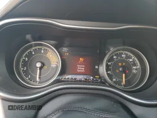 2022 Jeep Cherokee Latitude Lux with VIN 1C4PJMMN8ND547476, listed as a Copart auction lot 74342284 with 11,405 mi miles and Salvage title. Bid and sale history available at DreamBid. Image 9.