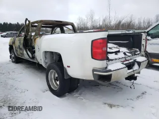 2019 GMC Sierra 3500HD Denali z VIN 1GT42WEYXKF150470, wystawiony jako Copart lot #86963724 z przebiegiem Nie podano mil oraz Nie do naprawy. Historia ofert i sprzedaży dostępna na DreamBid. Obrazek 2.