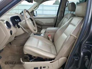 2007 Ford Explorer Eddie Bauer with VIN 1FMEU74817UB70871, listed as a Copart auction lot 60898745 with 185,620 mi miles and Salvage title. Bid and sale history available at DreamBid. Image 7.