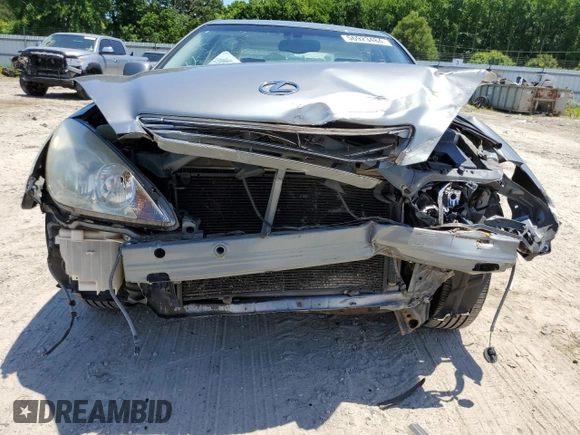 2002 Lexus ES 300 with VIN JTHBF30G425018138, listed as a Copart auction lot 56923484 with 101,173 mi miles and Salvage Title. Bid and sale history available at DreamBid. Image 5.