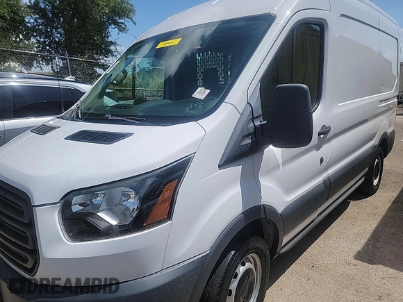 2018 Ford Transit z VIN 1FTYE1CM4JKB42317, wystawiony jako IAAI lot #42558333 z przebiegiem 204 042 mil mil oraz . Historia ofert i sprzedaży dostępna na DreamBid. Obrazek 9.