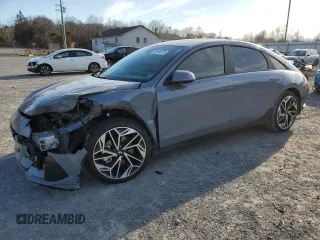 2024 Hyundai Ioniq 6 SEL z VIN KMHM34AC9RA077087, wystawiony jako Copart lot #45884475 z przebiegiem 614 mil mil oraz Szkoda całkowita • Salvage title. Historia ofert i sprzedaży dostępna na DreamBid. Obrazek 1.