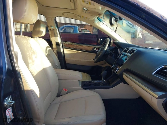 2018 Subaru Outback Limited with VIN 4S4BSAKC7J3245373, listed as a IAAI auction lot 41575896 with 152,986 mi miles. Bid and sale history available at carsss.com. Image 5.