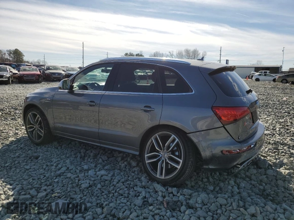2014 Audi SQ5 Premium Plus z VIN WA1CGAFP2EA095059, wystawiony jako Copart lot #46145185 z przebiegiem 59 863 mil mil oraz Szkoda całkowita • Salvage title. Historia ofert i sprzedaży dostępna na DreamBid. Obrazek 2.
